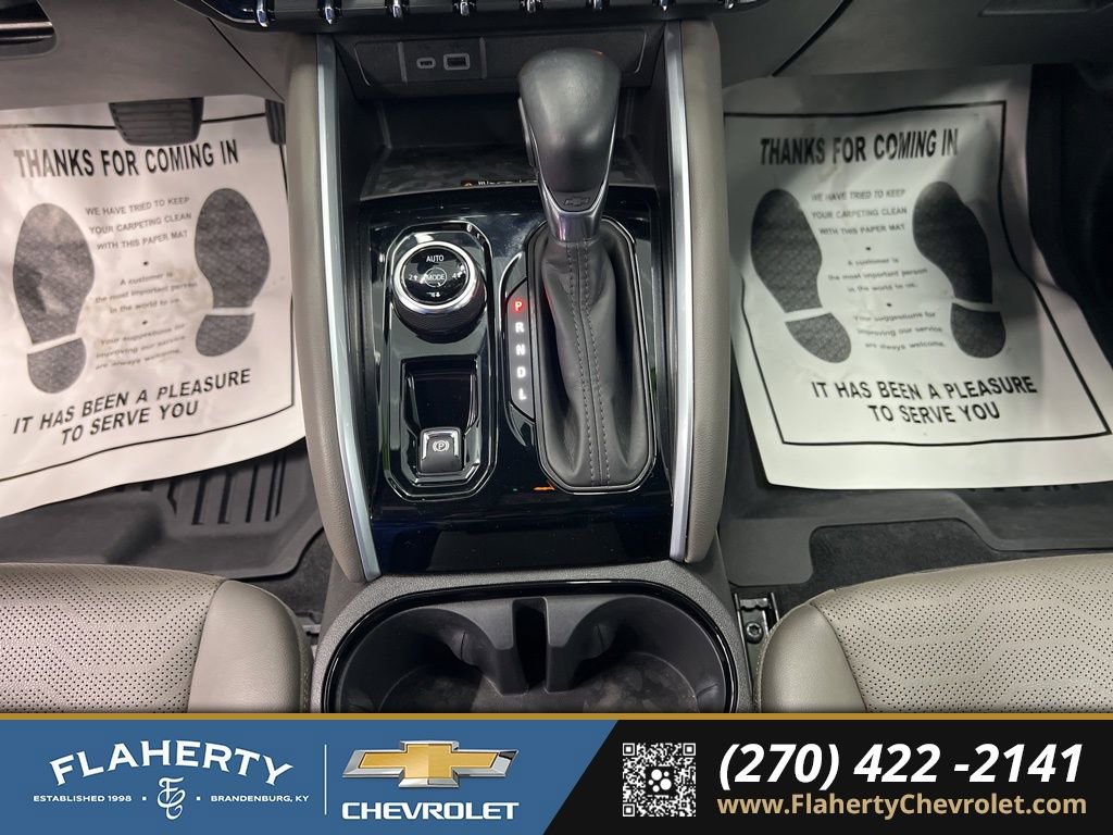 Used 2023 Chevrolet Colorado ZR2 w/ ZR2 Convenience Package III image 30