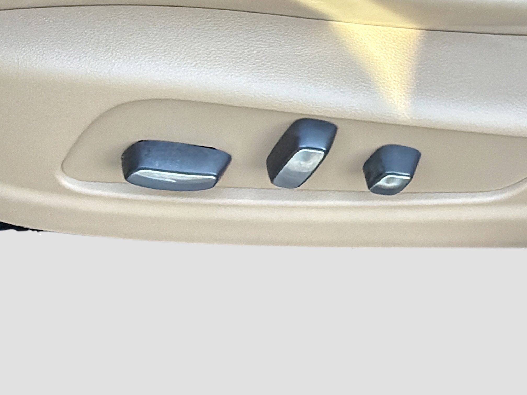 Used 2024 Cadillac XT6 Premium Luxury w/ Platinum Package AWD/4WD image 26