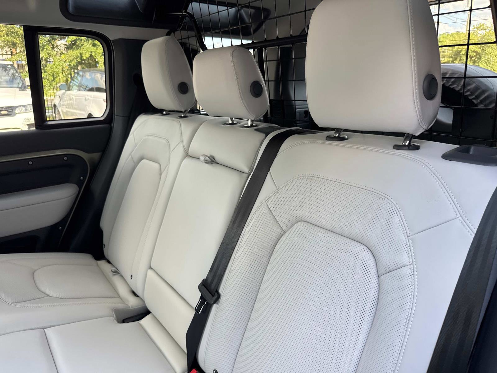 Certified 2025 Land Rover Defender 110 S AWD/4WD image 13