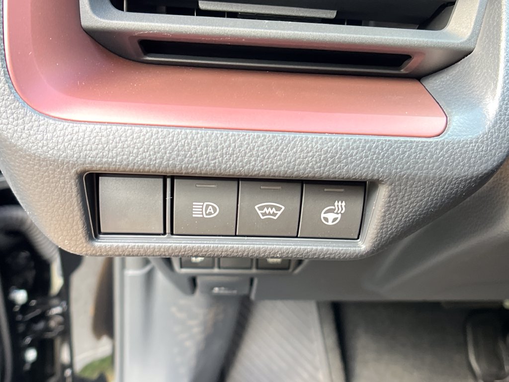 New 2027 Toyota Prius Plug-In Hybrid FWD image 27