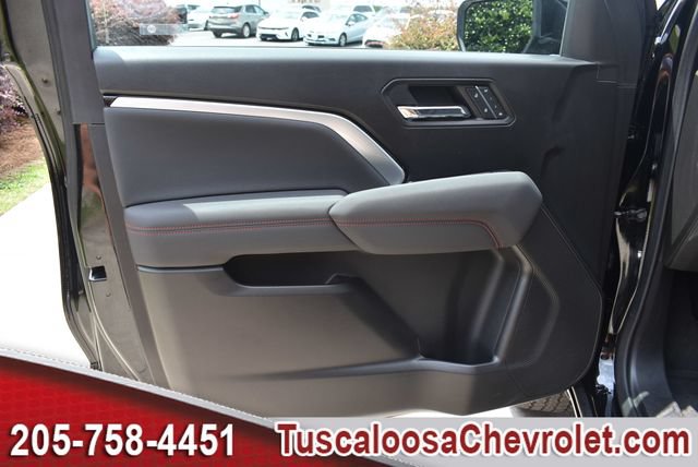 Used 2024 Chevrolet Colorado Z71 w/ Z71 Convenience Package 2 AWD/4WD image 16