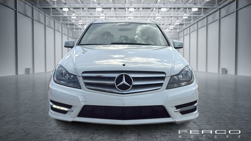 Used 2012 Mercedes-Benz C 250 Sedan image 8