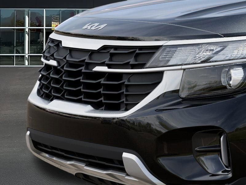 New 2026 Kia Seltos LX FWD image 12