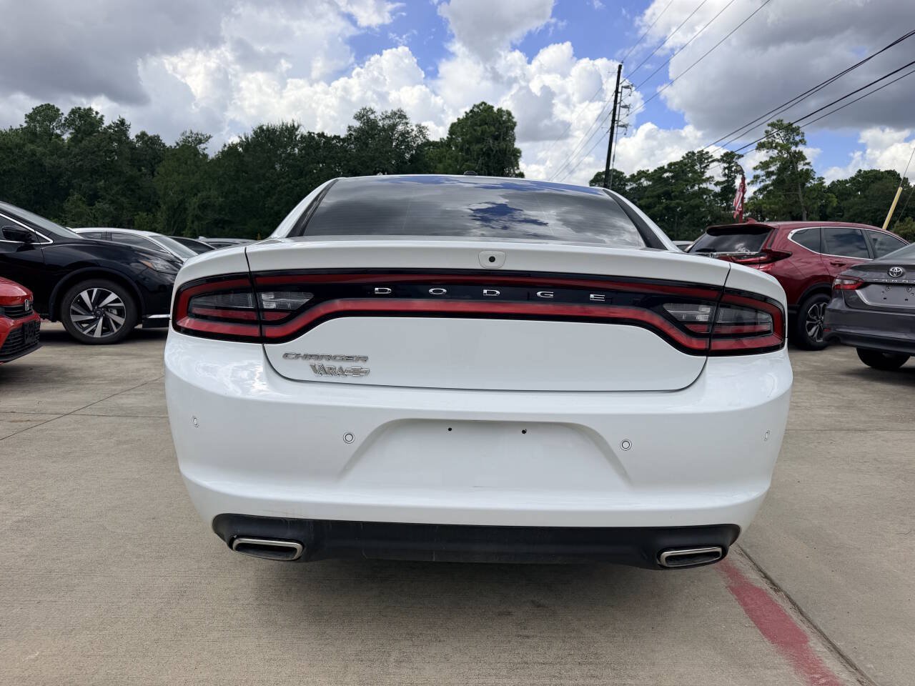 Used 2022 Dodge Charger SXT RWD image 28