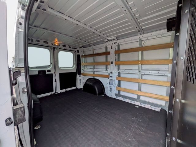 Used 2023 RAM ProMaster 2500 FWD image 12