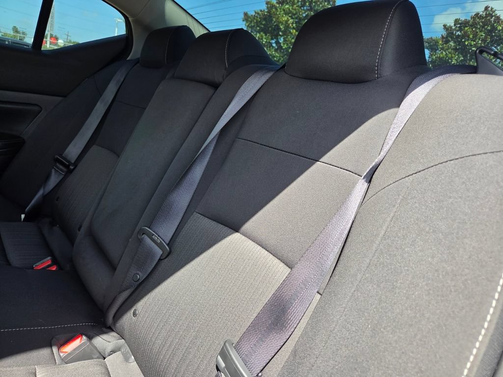 Used 2024 Nissan Altima 2.5 SV w/ SV Premium Package FWD image 31