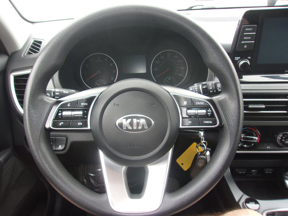 Used 2021 Kia Seltos LX AWD/4WD image 9