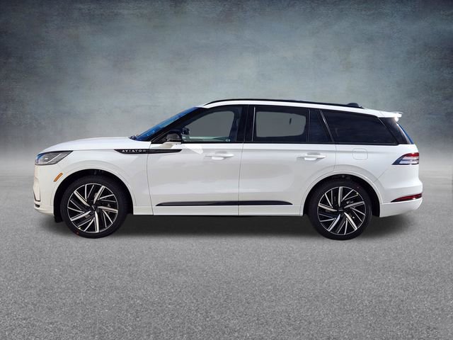 New 2026 Lincoln Aviator Black Label w/ Jet Appearance Package image 4