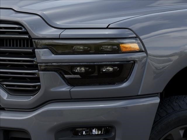 New 2027 RAM 2500 Laramie AWD/4WD image 11