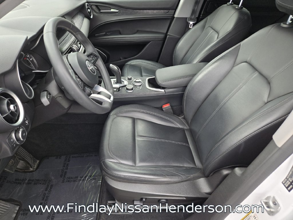 Used 2020 Alfa Romeo Stelvio RWD image 10