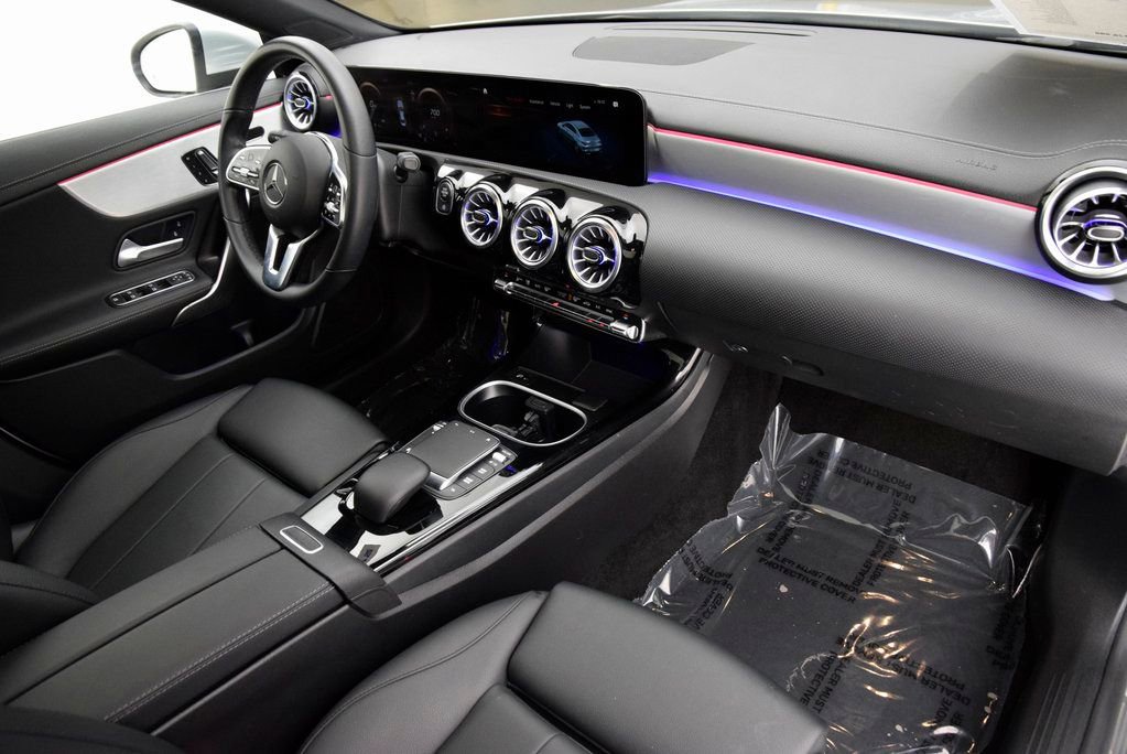 Used 2023 Mercedes-Benz CLA 250 image 17