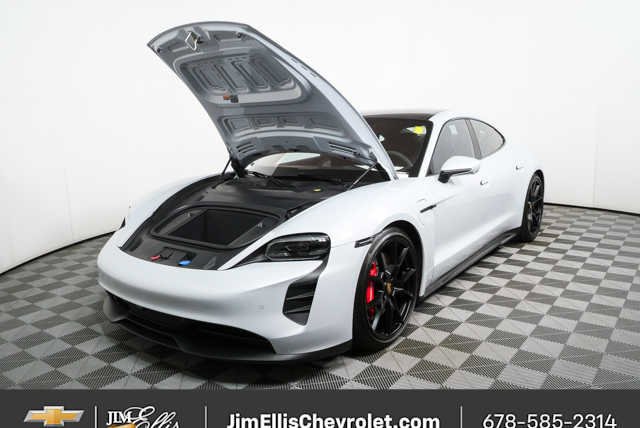 Used 2024 Porsche Taycan GTS AWD/4WD image 36