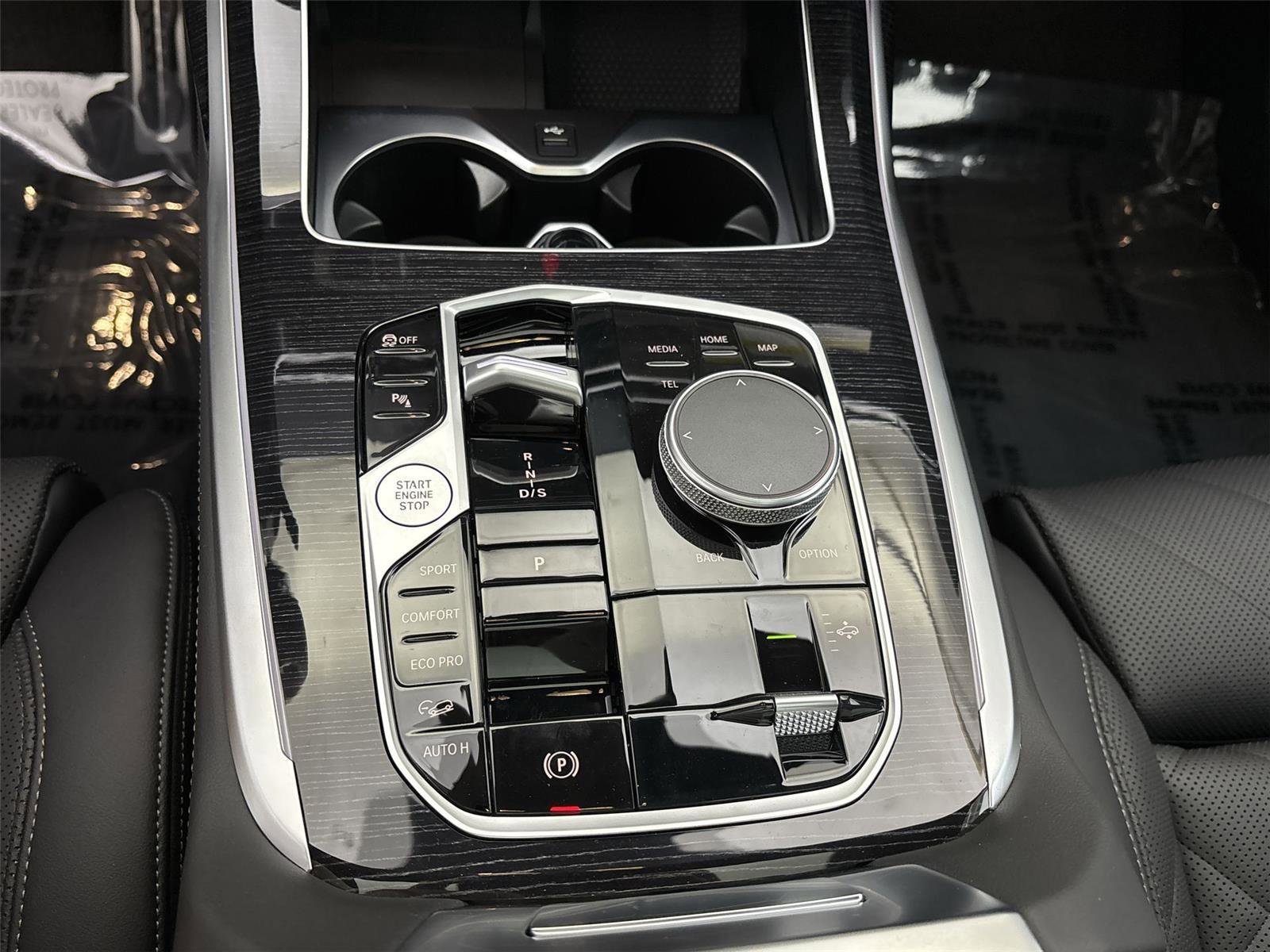 New 2026 BMW X7 xDrive40i w/ M Sport Package image 23