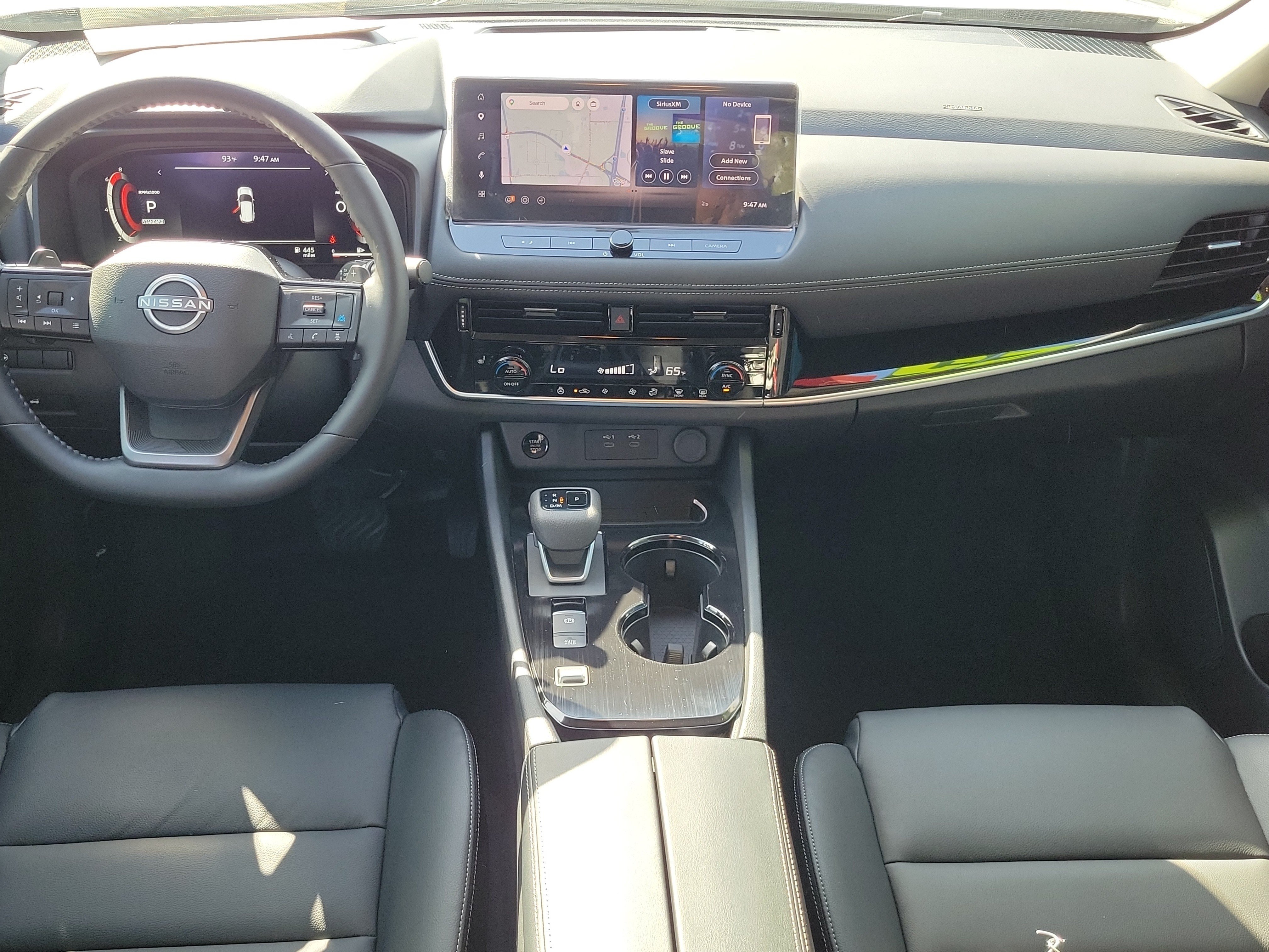Certified 2025 Nissan Rogue SL FWD image 15