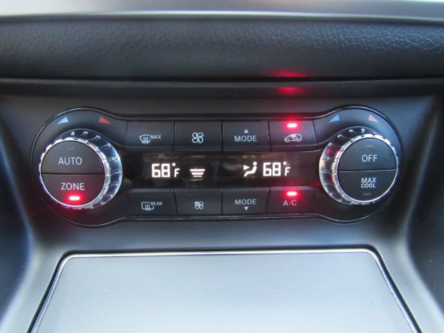 Used 2020 Mercedes-Benz GLA 250 w/ Premium Package image 46