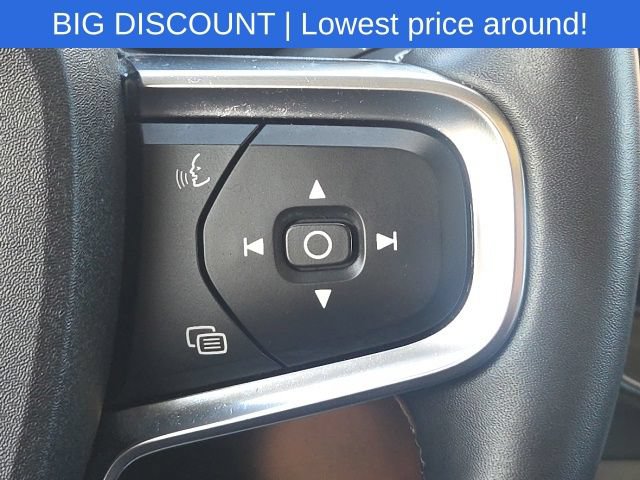 Used 2023 Volvo XC40 B5 Plus AWD/4WD image 40