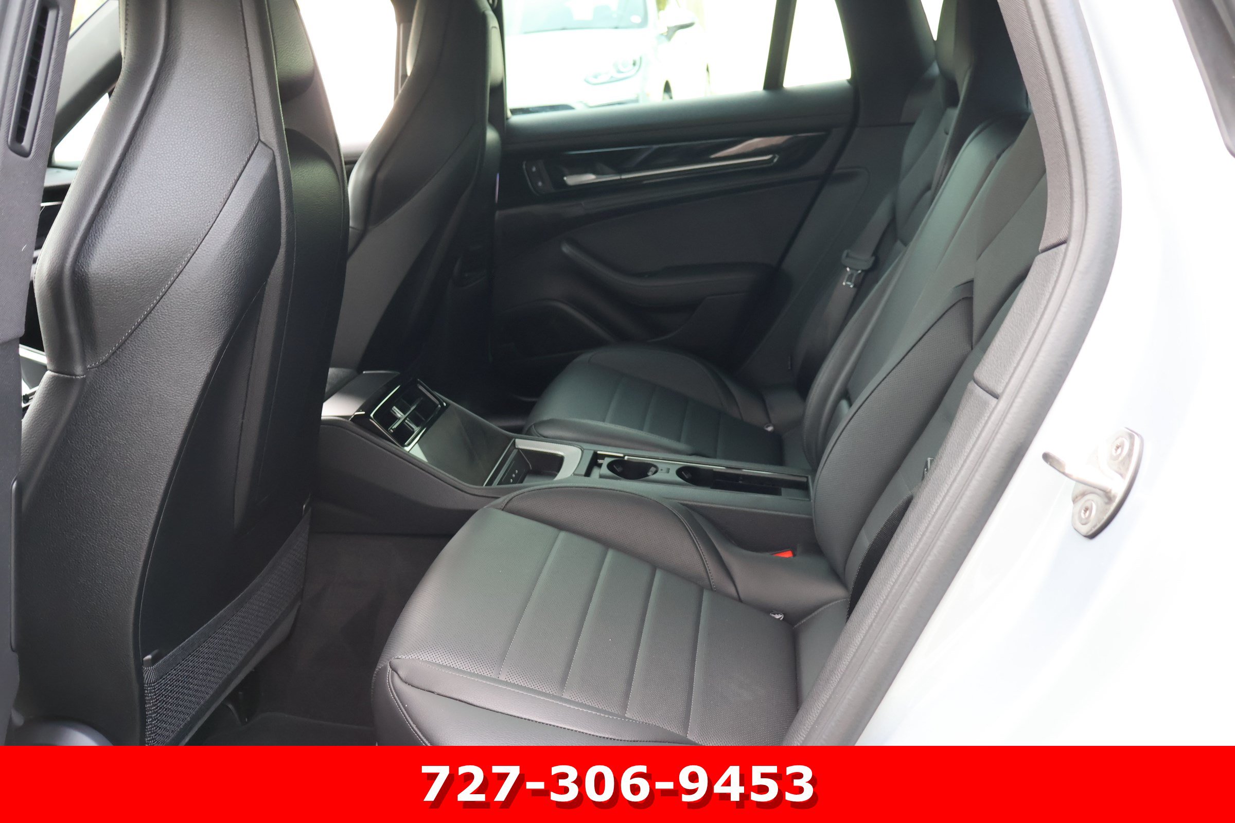 Used 2026 Porsche Panamera image 17