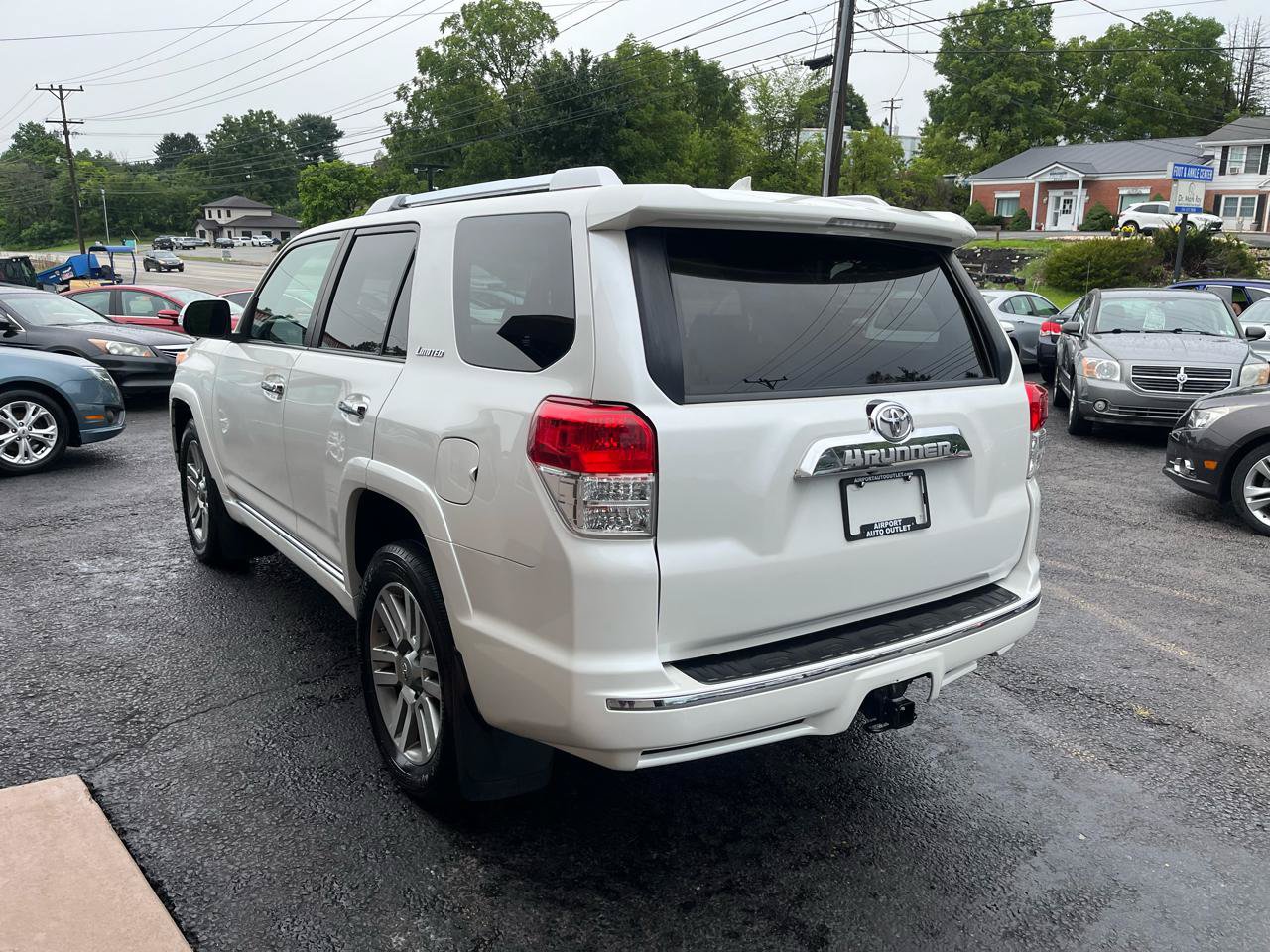 Used 2010 Toyota 4Runner Limited AWD/4WD image 8