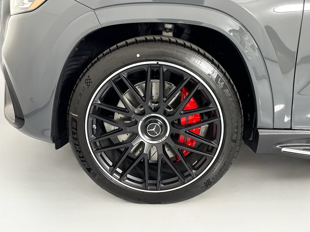 New 2026 Mercedes-Benz GLS 63 AMG 4MATIC image 32