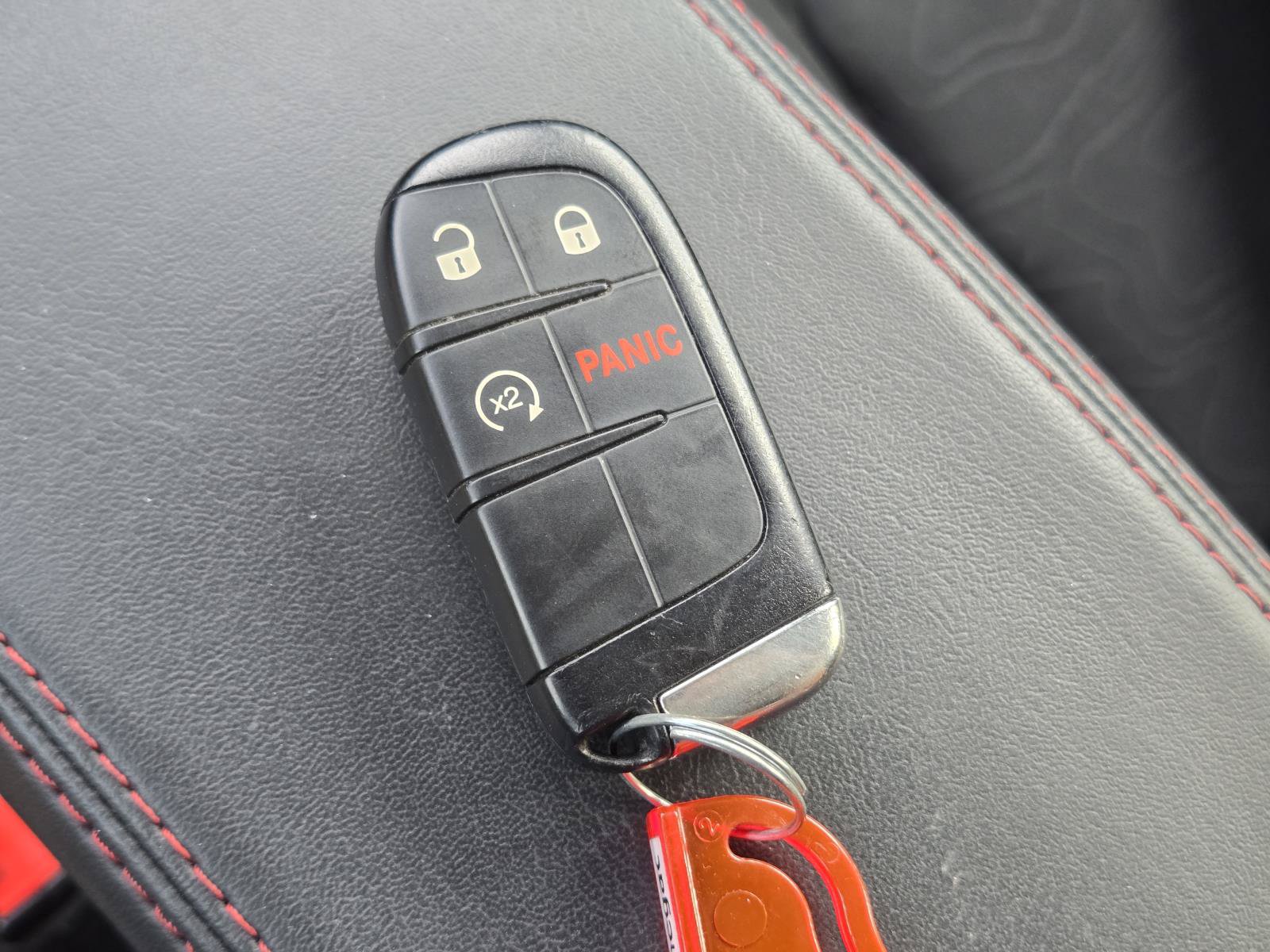 Used 2023 Jeep Renegade Trailhawk AWD/4WD image 30
