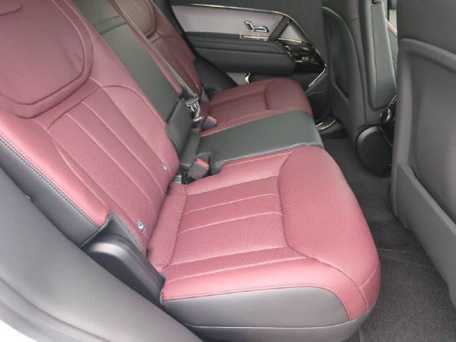 New 2027 Land Rover Range Rover Sport Dynamic SE AWD/4WD image 17