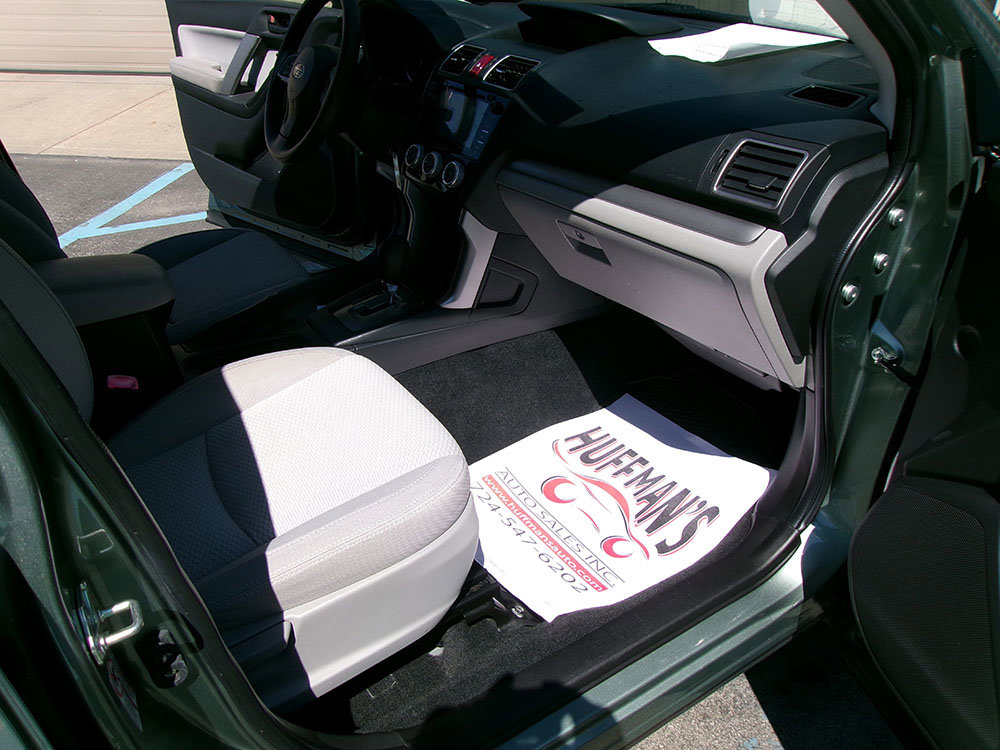 Used 2016 Subaru Forester 2.5i Premium image 11