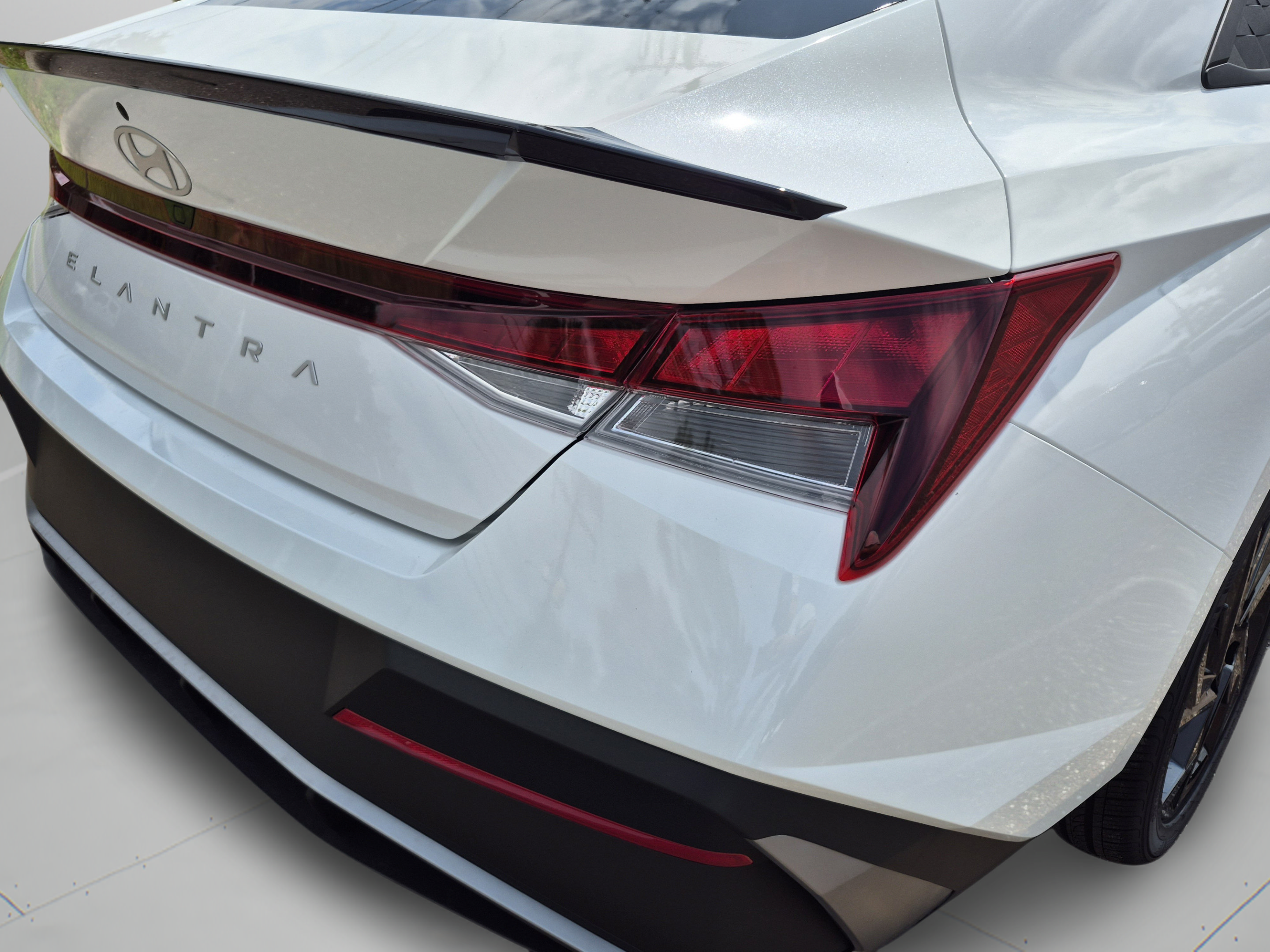 New 2026 Hyundai Elantra SEL Sport FWD image 34