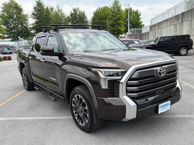 Used 2025 Toyota Tundra Limited AWD/4WD image 2