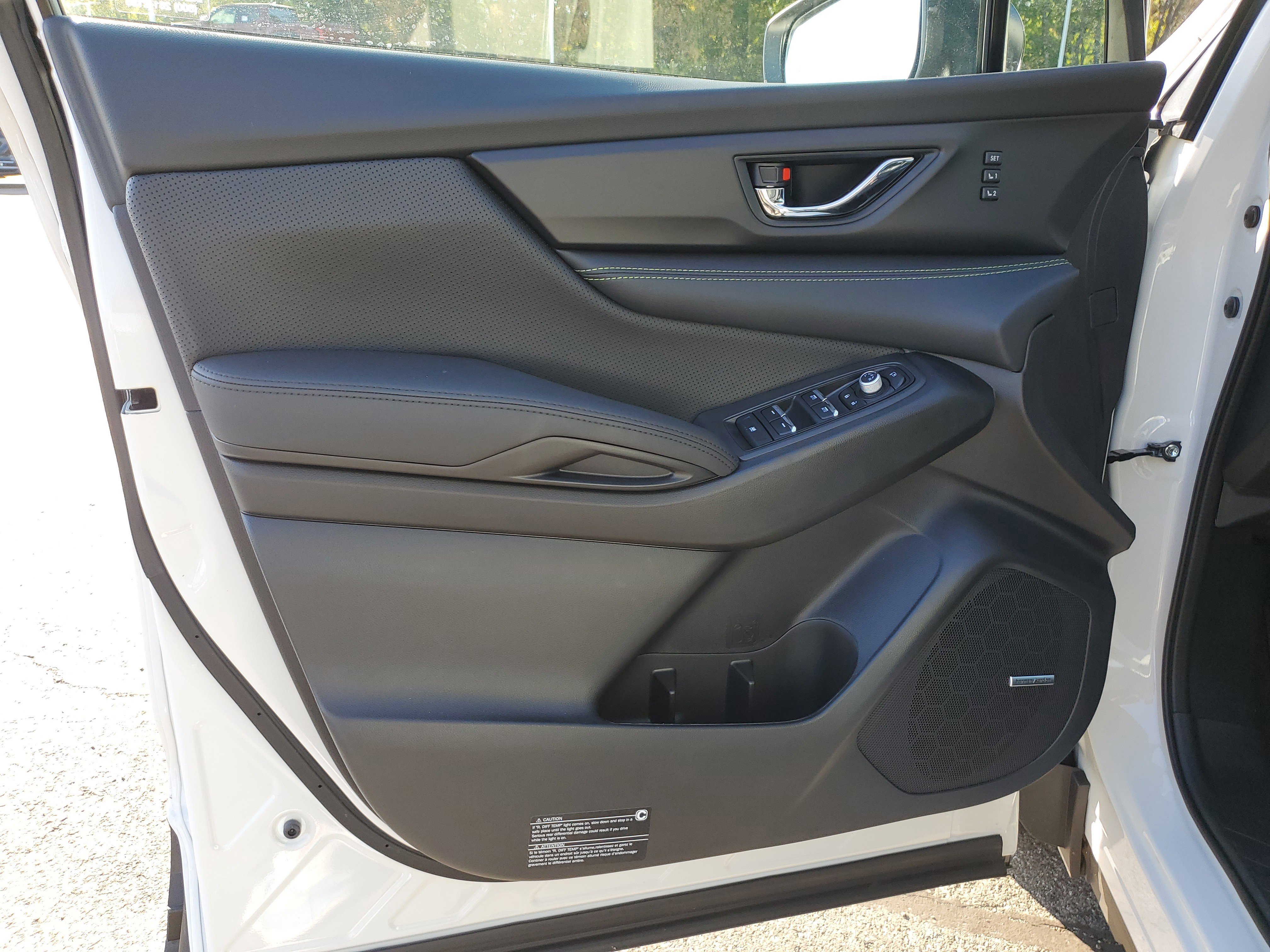 Used 2025 Subaru Ascent Bronze Edition image 19