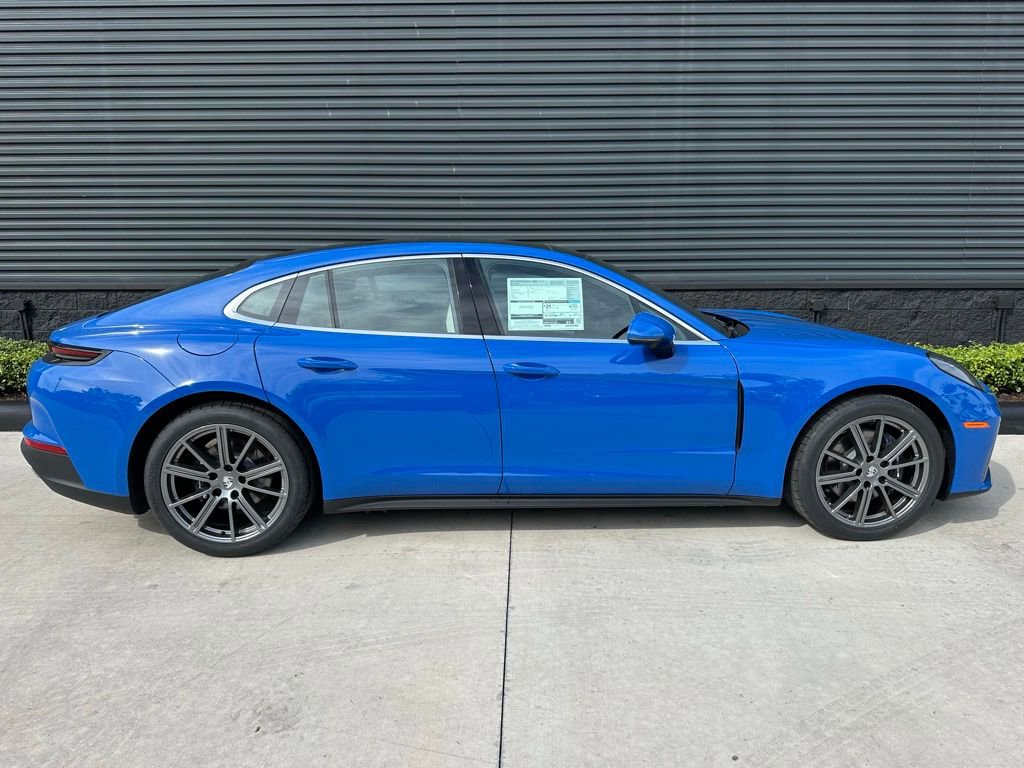 Used 2026 Porsche Panamera 4 image 5