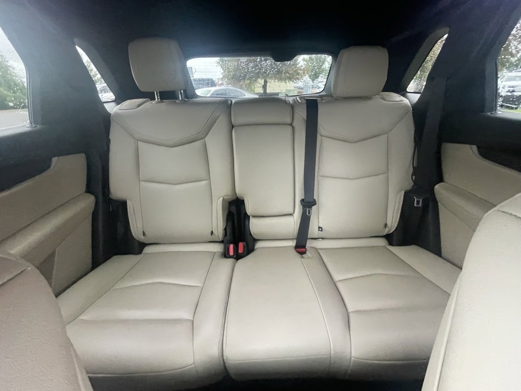 Used 2019 Cadillac XT5 FWD image 23