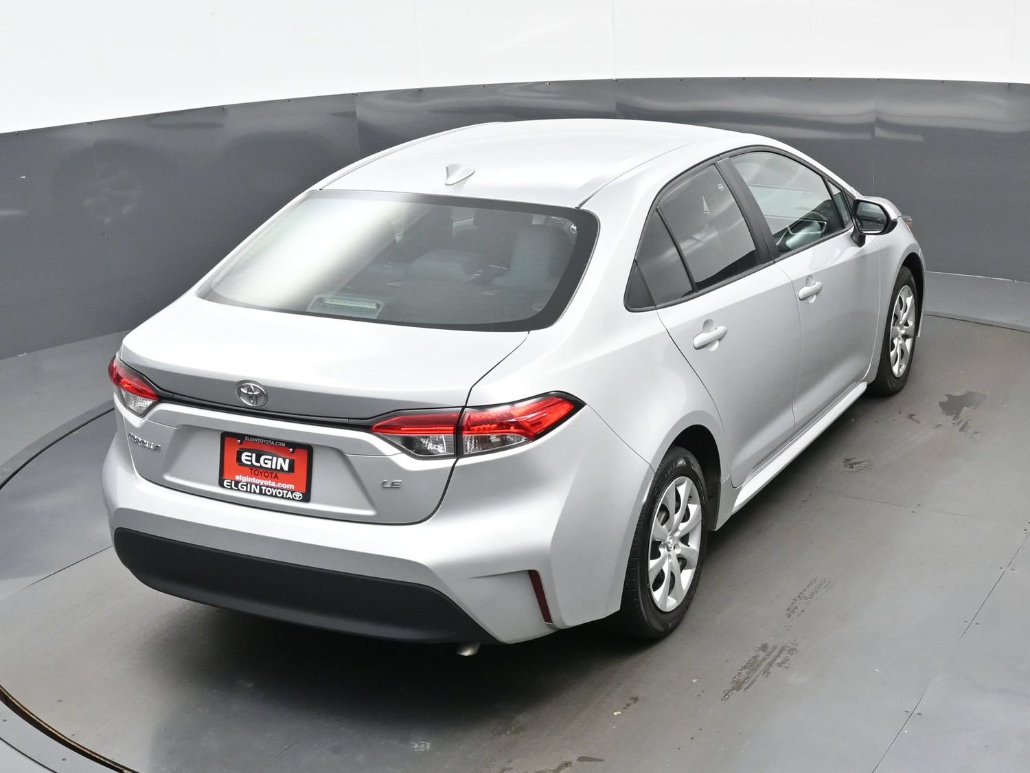 Used 2024 Toyota Corolla LE FWD image 37