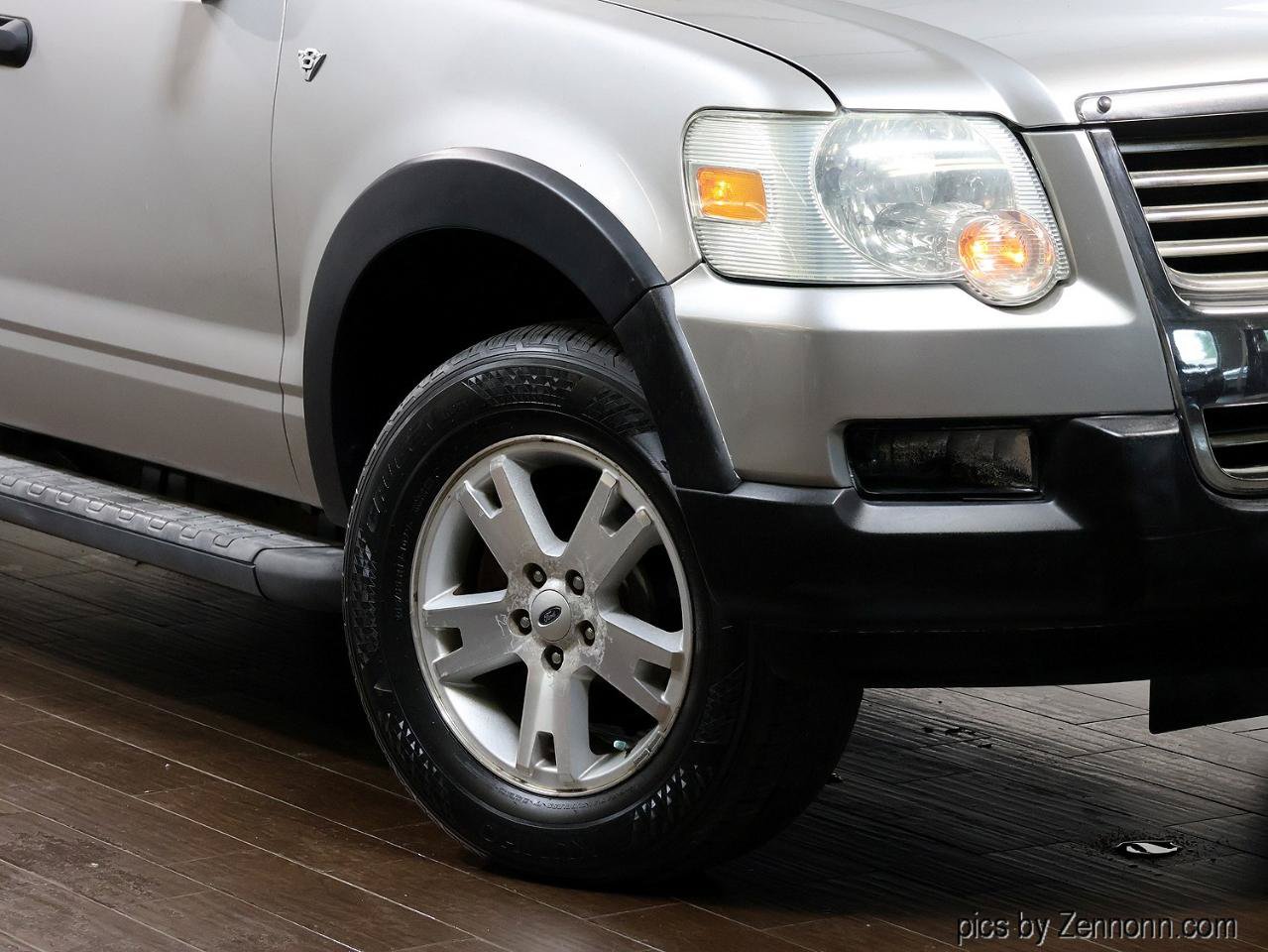 Used 2007 Ford Explorer Sport Trac XLT RWD image 3