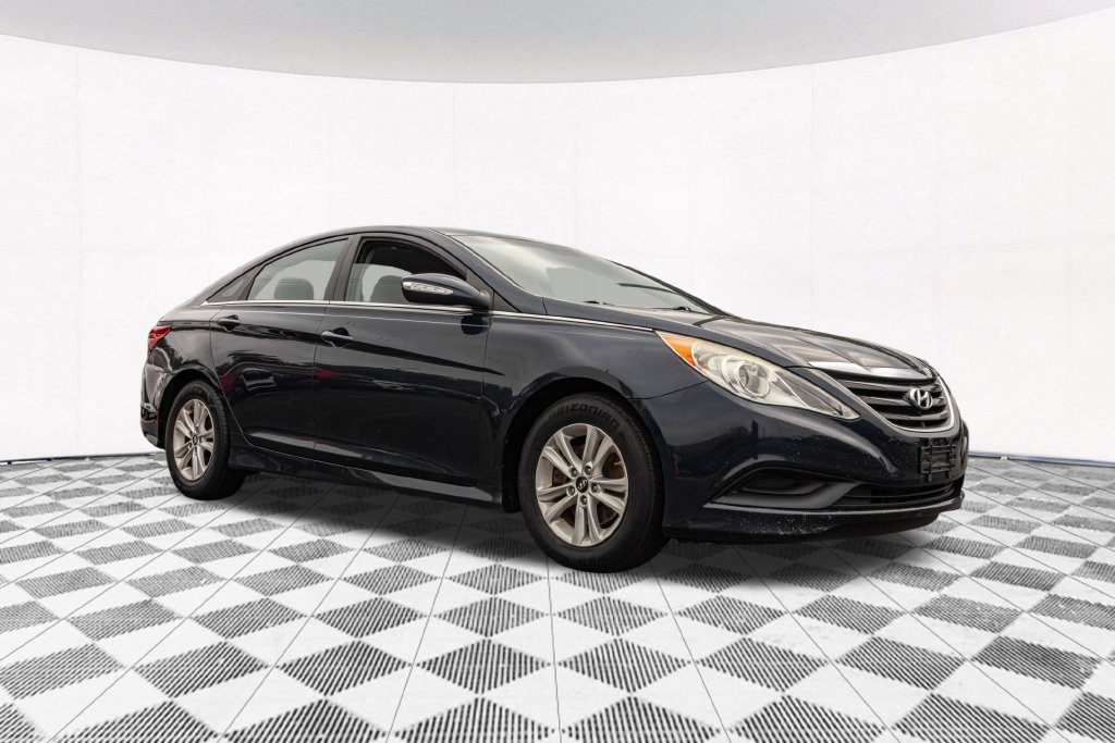 Used 2014 Hyundai Sonata GLS w/ Popular Equipment Group 2 FWD image 12