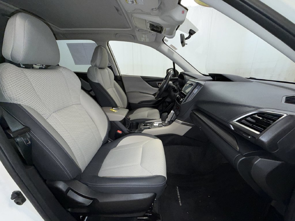Used 2021 Subaru Forester Premium AWD/4WD image 18