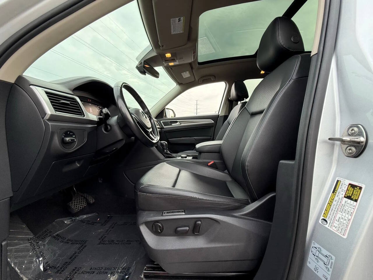 Used 2019 Volkswagen Atlas SEL AWD/4WD image 15