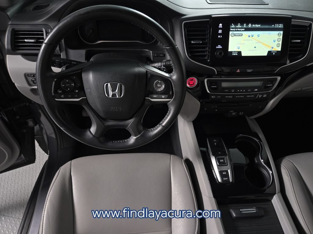 Used 2019 Honda Pilot Touring image 17