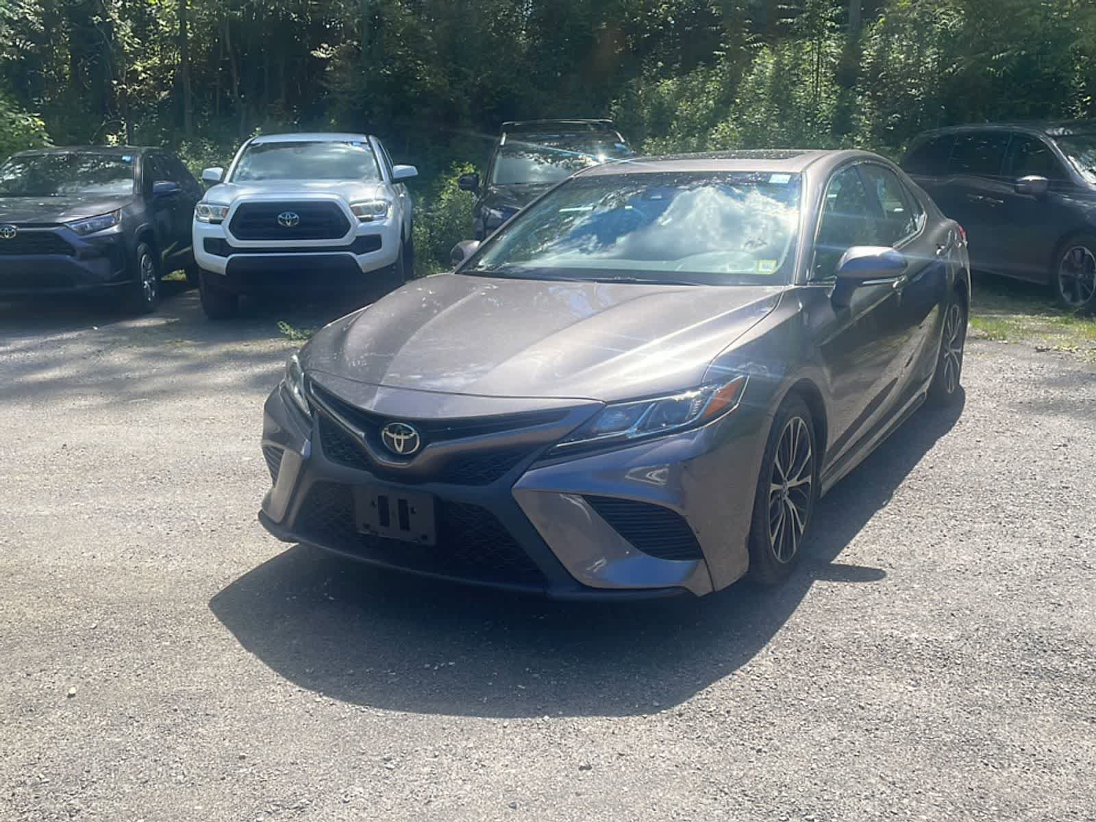 Used 2018 Toyota Camry SE w/ Moonroof Package