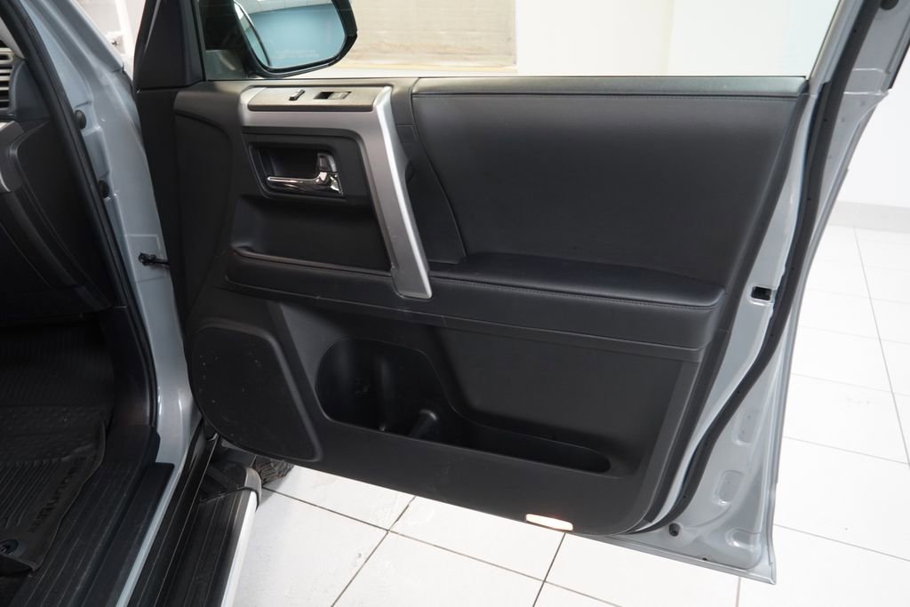 Used 2021 Toyota 4Runner Trail Special Edition image 27