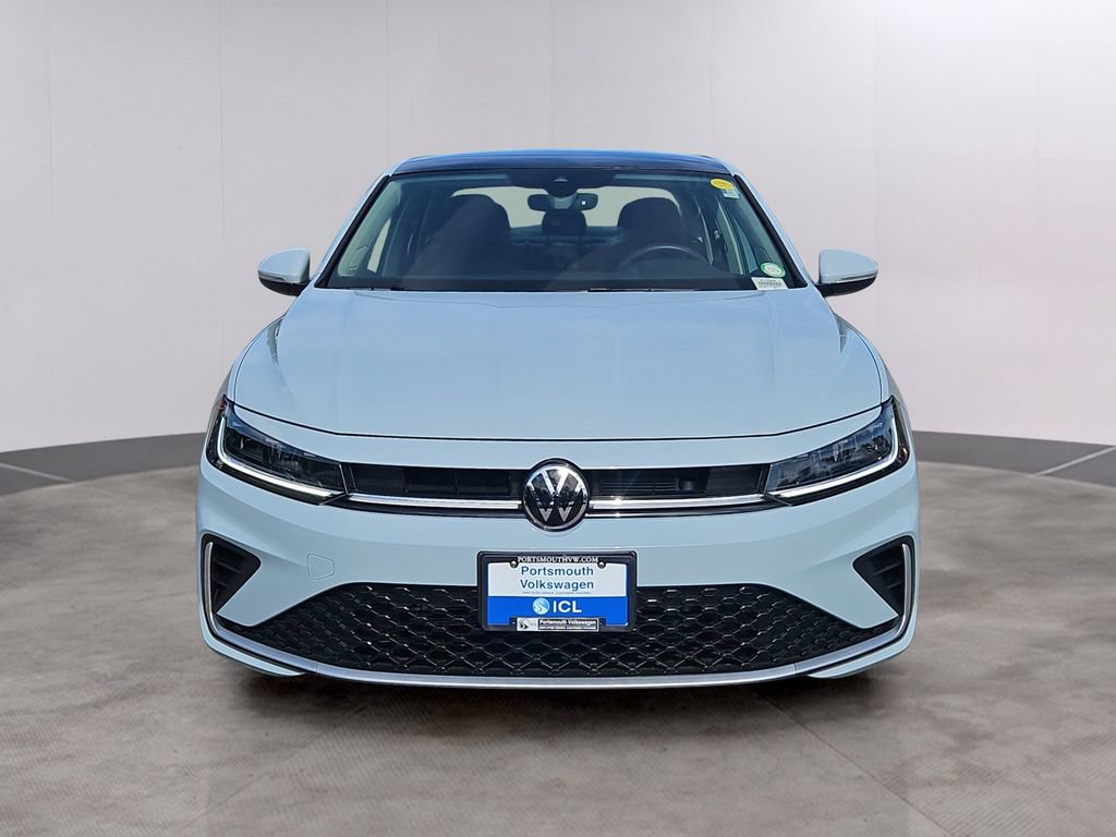 Used 2026 Volkswagen Jetta SEL FWD image 2