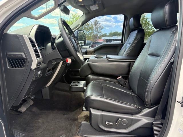 Used 2018 Ford F250 Lariat w/ Chrome Package image 9