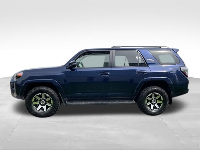 Used 2019 Toyota 4Runner TRD Off-Road Premium AWD/4WD image 11