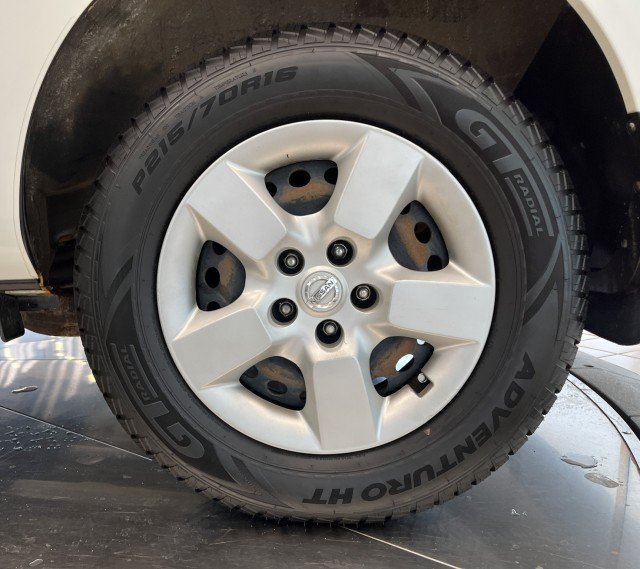 Used 2014 Nissan Rogue S AWD/4WD image 36