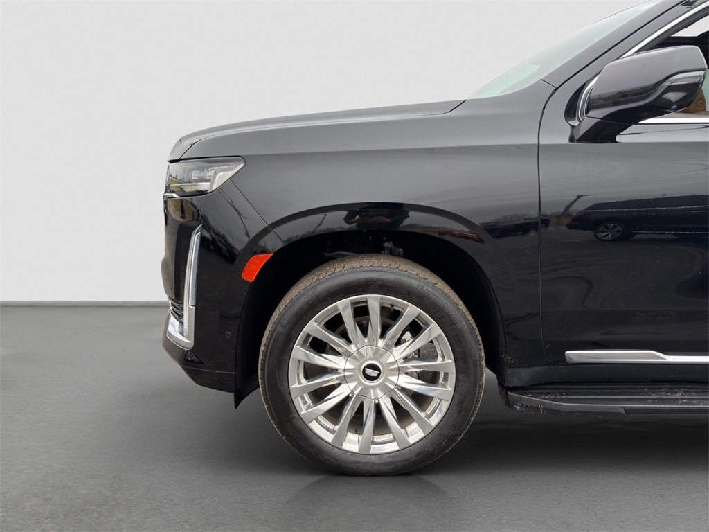 Used 2023 Cadillac Escalade ESV Premium Luxury image 22