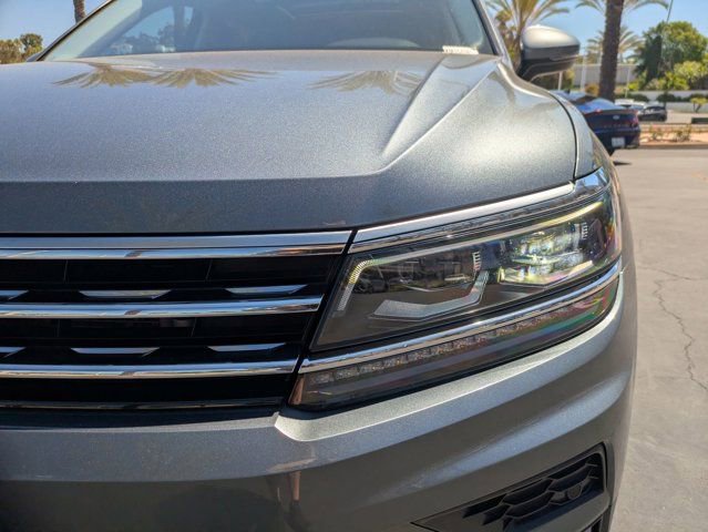 Used 2019 Volkswagen Tiguan SEL Premium AWD/4WD image 10