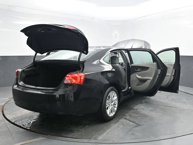 Used 2017 Chevrolet Impala LS FWD image 38