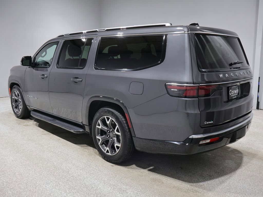 Used 2024 Jeep Wagoneer L Series III w/ Flexible Seating Group image 4