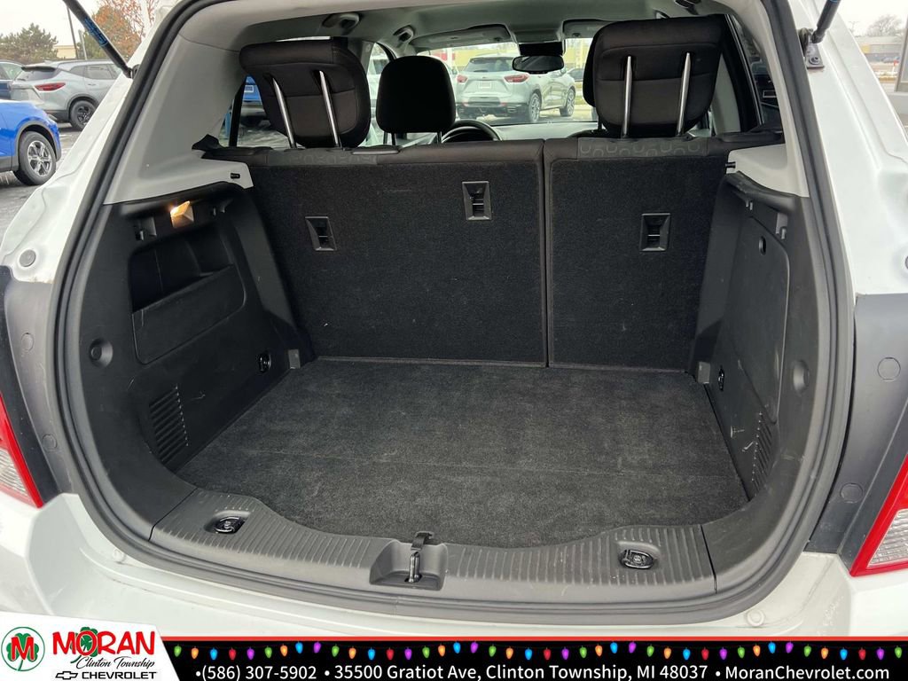 Certified 2022 Chevrolet Trax LS w/ Tint and Cruise Package image 12