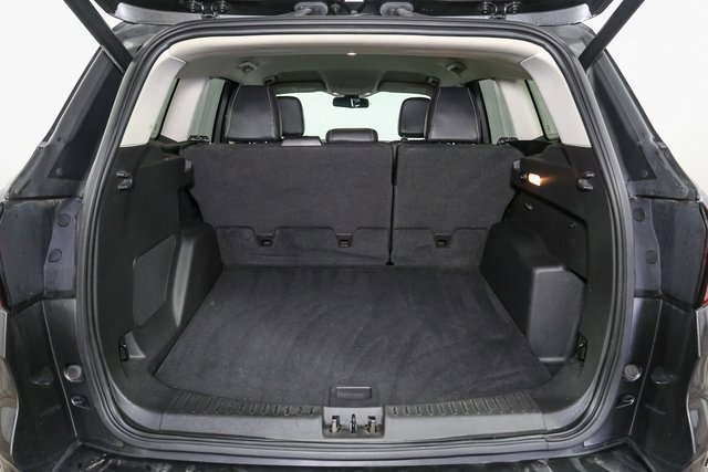 Used 2019 Ford Escape Titanium image 11