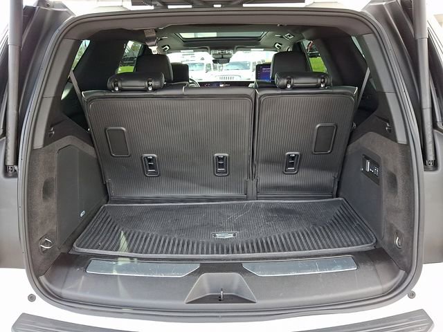 Used 2025 Cadillac Escalade Premium Luxury w/ Touring Package image 30